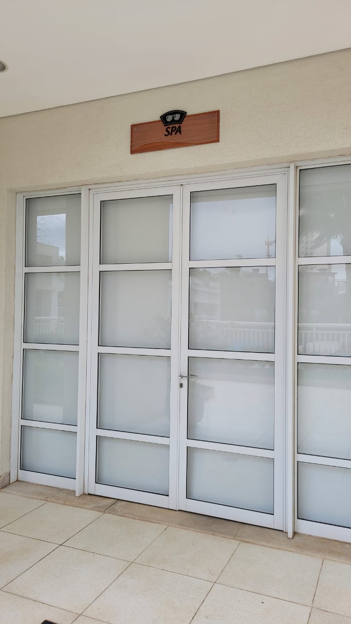 925dec30-19d0-4f03-aea6-eec2bcfbf421